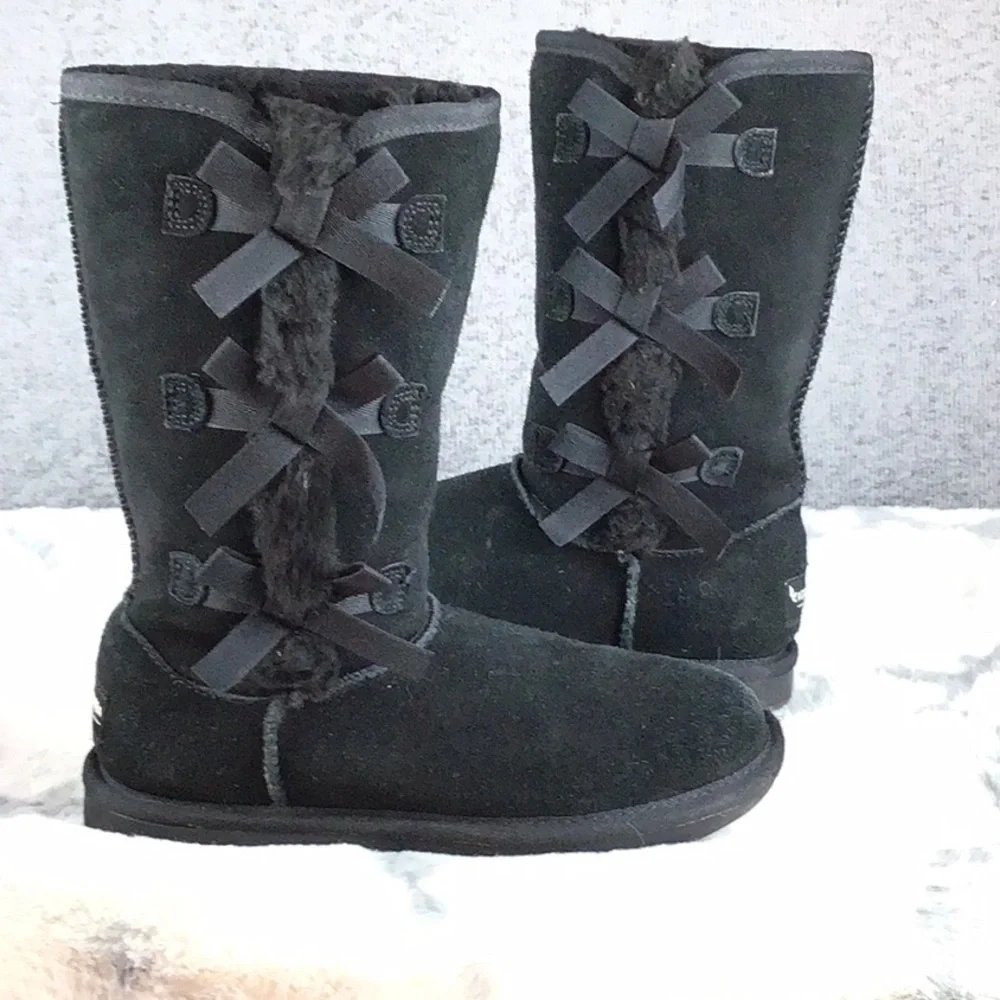 UGG Koolaburra Victoria Tall‎ Black Suede Boots with Side Bows Size 2
